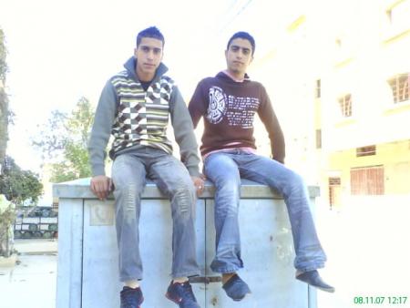 c moi avec mon pot faréh
